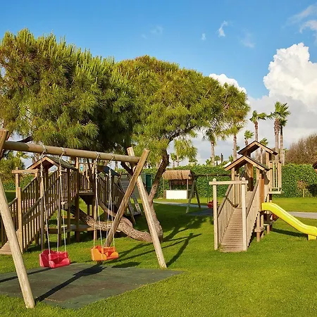 Üdülőközpont Gloria