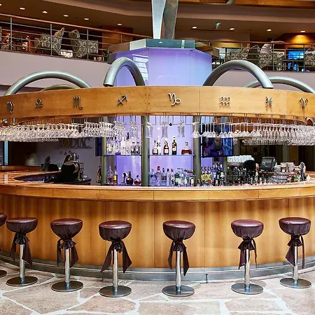 Üdülőközpont Gloria 5*