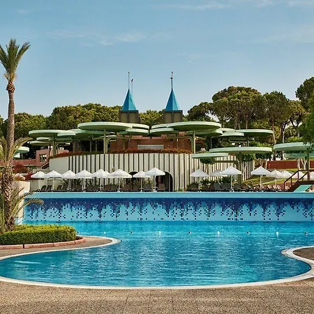 Gloria Semesteranläggning (resort)