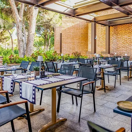 Gloria Üdülőközpont 5*